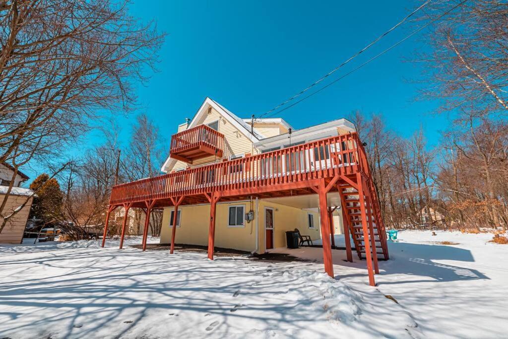 Chalet Poconochalet-hot Tub-grill-firepit-games