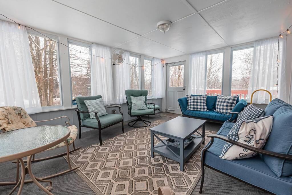 Chalet Poconochalet-hot Tub-grill-firepit-games
